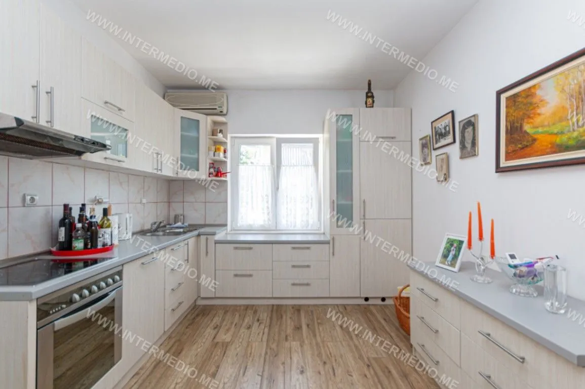 Prodaja, kuća, 316m², Igalo, Herceg Novi