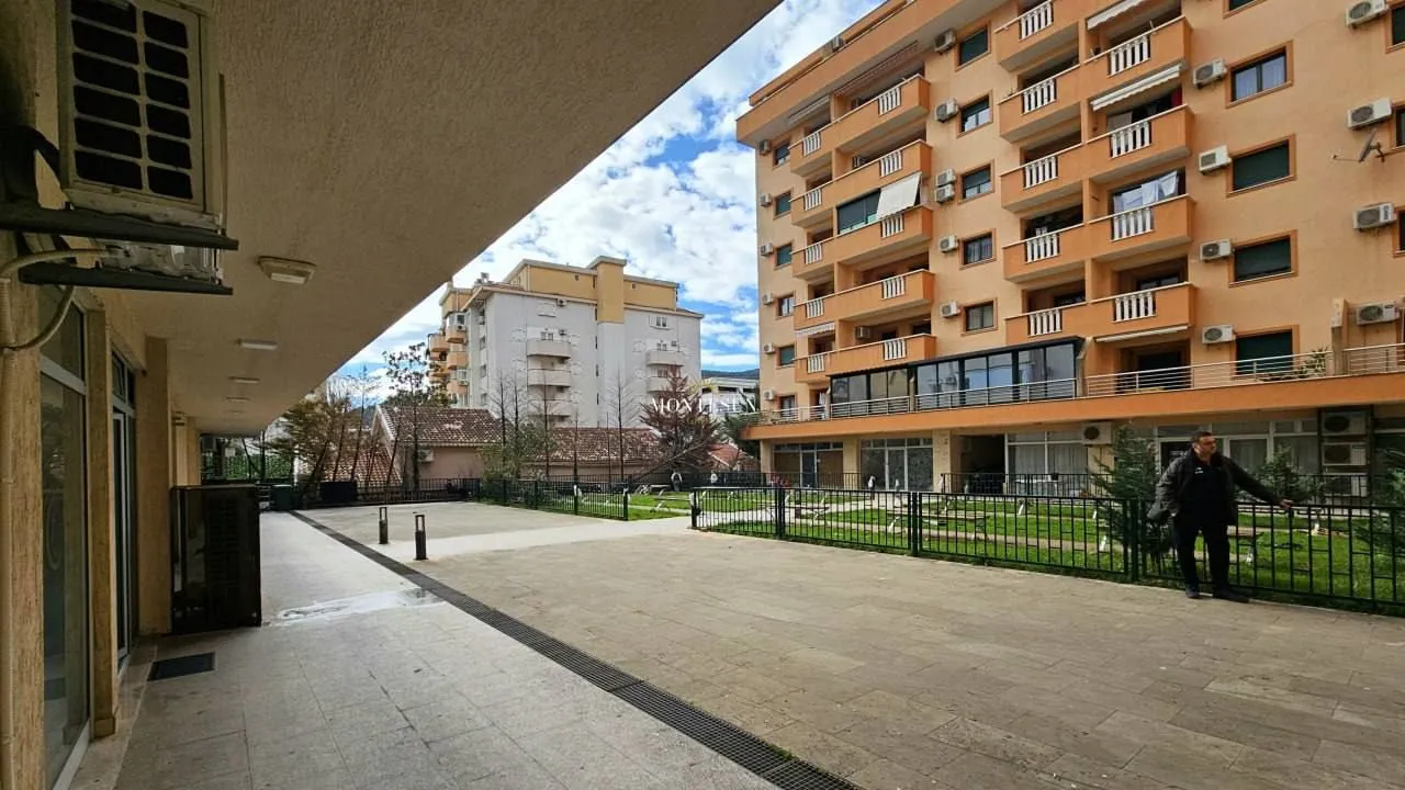 Rent, office space, 38m², Centar, Budva