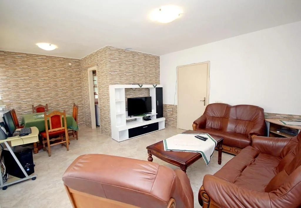 Sale, house, 170m², Reževići, Budva
