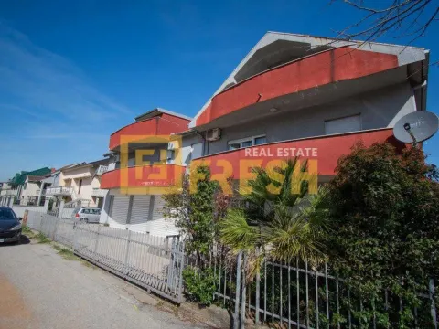 Sale, office space, 250m², Stari Aerodrom, Podgorica - image 2