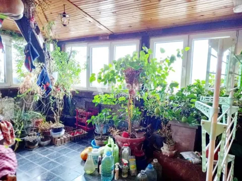 Prodaja, trosoban stan, 64m², Zemun Sve Podlokacije, Beograd - image 2