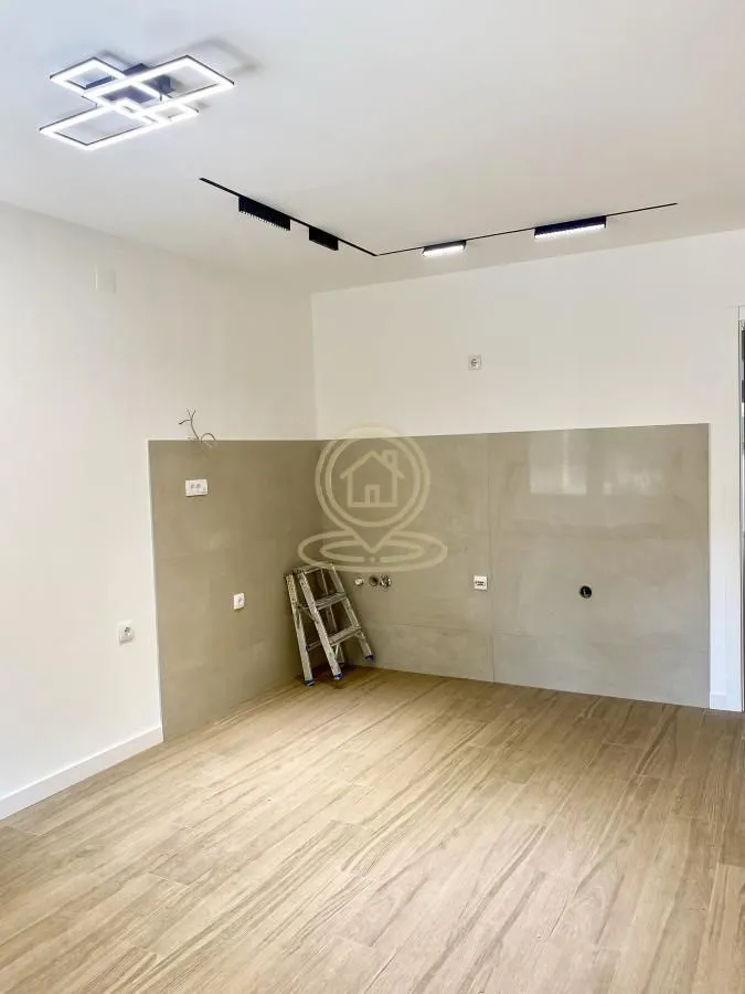 Prodaja, trosoban stan, 64m², Medijana, Niš