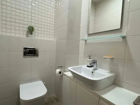 Izdavanje, dvosoban stan, 75m², Podgorica, Crna Gora - image 12