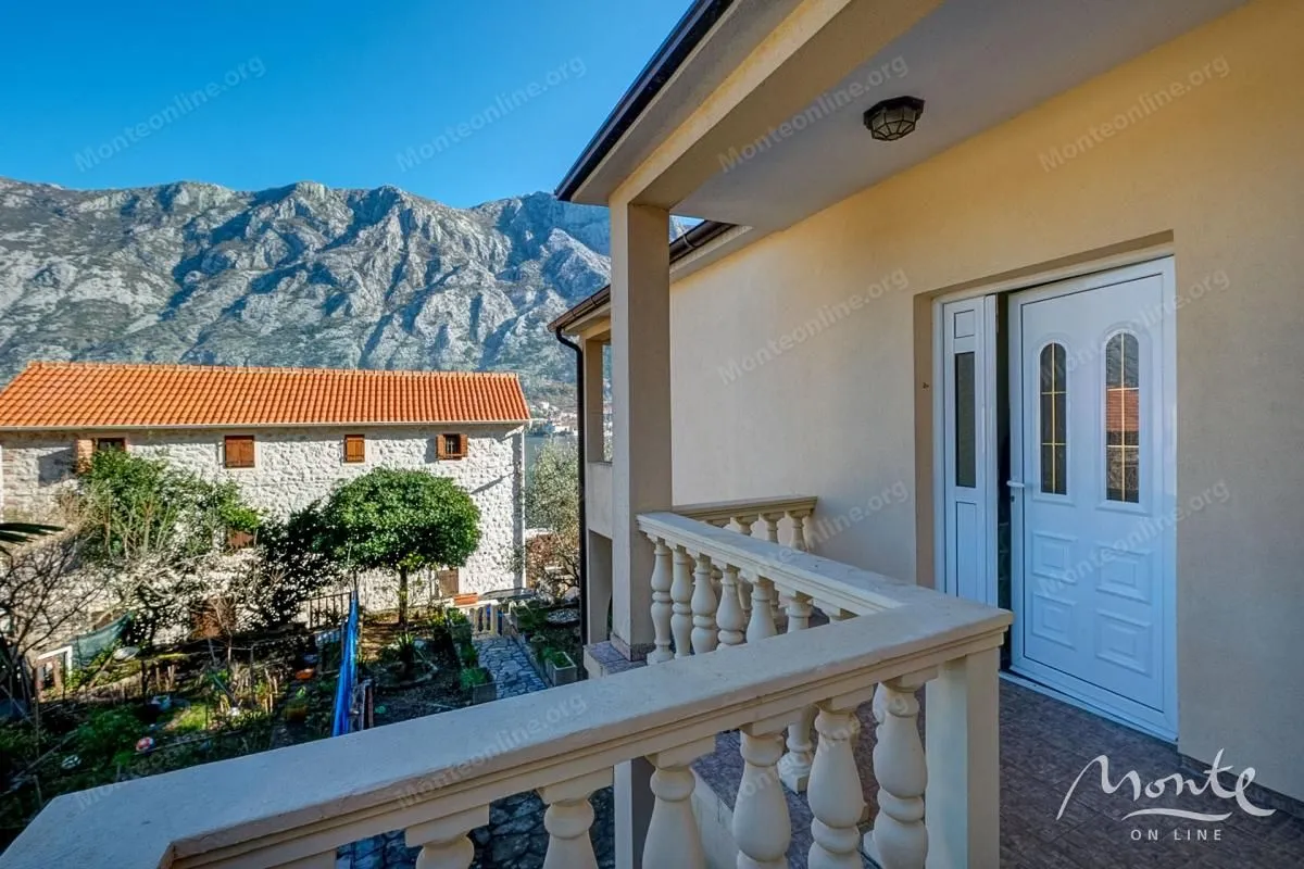 Sale, house, 140m², Muo, Kotor