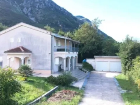 Prodaja, kuća, 320m², Prčanj, Kotor - image 10
