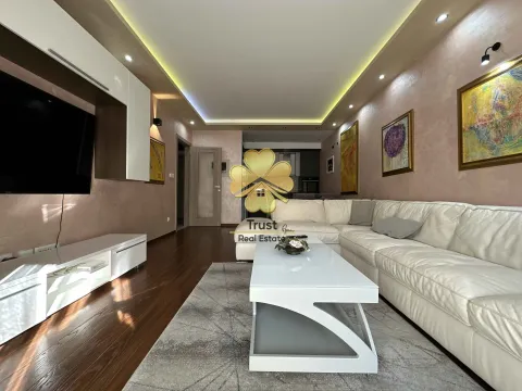 Izdavanje, dvosoban stan, 73m², Master Kvart, Podgorica - image 4