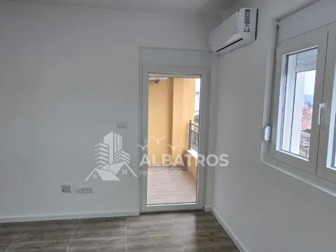 Rent, one bedroom apartment, 48m², Bar, Crna Gora - image 5