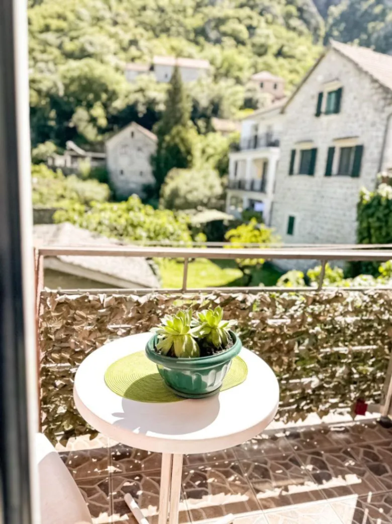 Sale, two bedroom apartment, 60m², Škaljari, Kotor