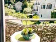 Prodaja, dvosoban stan, 60m², Škaljari, Kotor - image 1