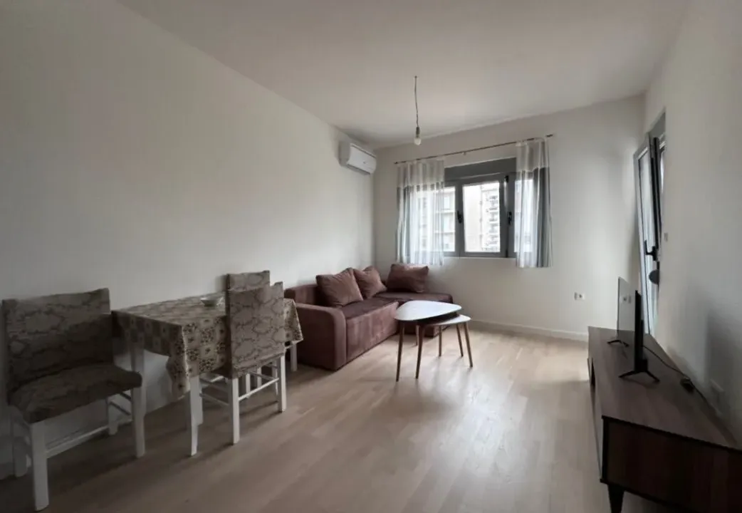 Izdavanje, jednosoban stan, 41m², Zabjelo, Podgorica