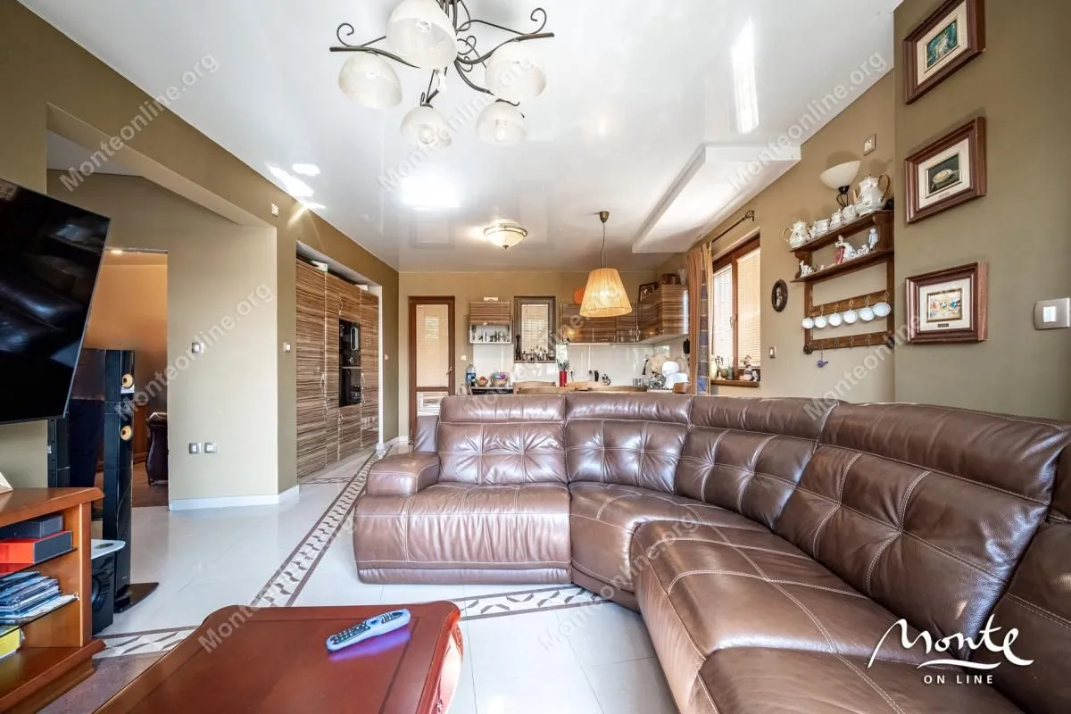 Prodaja, kuća, 250m², Bijela, Herceg Novi