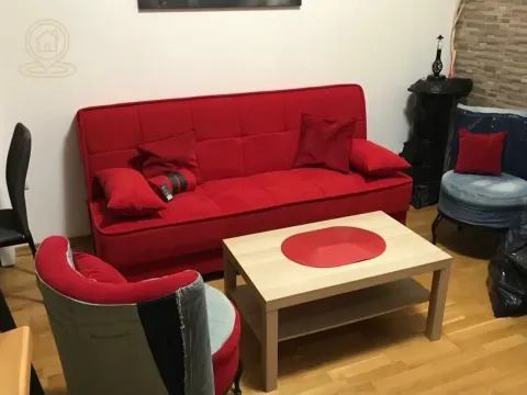 Izdavanje, jednosoban stan, 33m², Novi Sad, Srbija - image 8