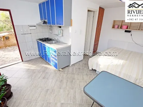 Prodaja, kuća, 84m², Kamenari, Herceg Novi - image 2