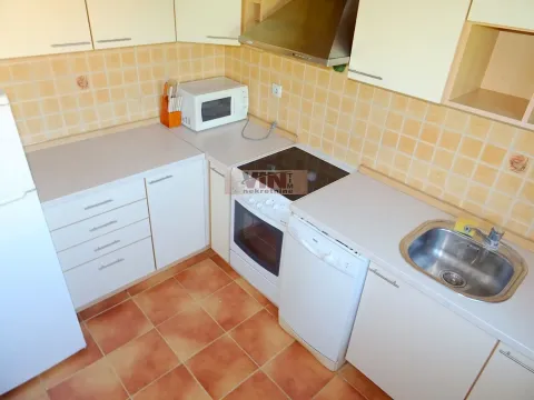 Prodaja, trosoban stan, 66m², Vračar, Šid - image 8