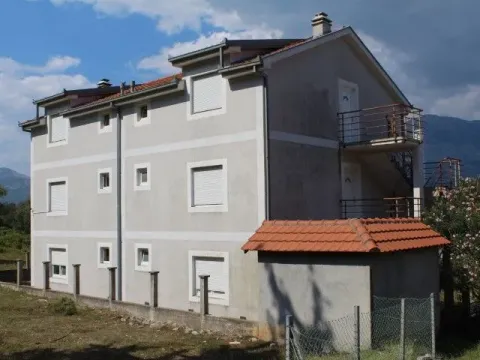Prodaja, stan, 360m², Herceg Novi, Crna Gora - image 4