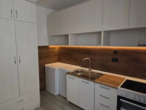 Izdavanje, jednosoban stan, 32m², Zabjelo, Podgorica - image 6