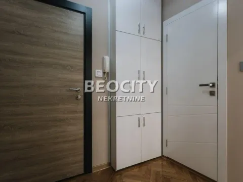 Prodaja, stan, 38m², Centar, Novi Sad - image 10