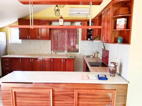 Rent, three bedroom apartment, 162m², Spuž, Danilovgrad - image 11