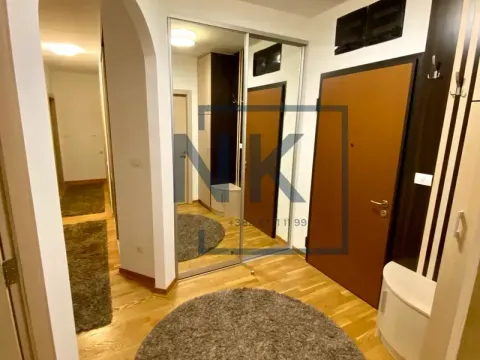 Rent, three bedroom apartment, 120m², City Kvart, Podgorica - image 8