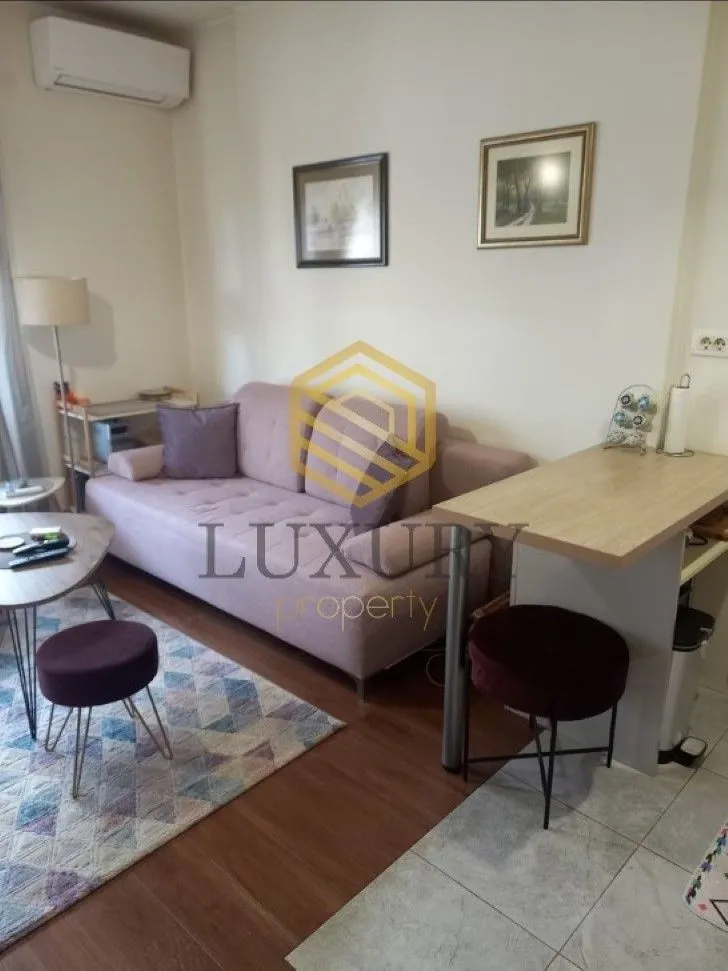 Izdavanje, garsonjera, 30m², Master Kvart, Podgorica
