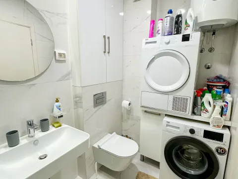 Rent, one bedroom apartment, 40m², Central Point, Podgorica - image 10