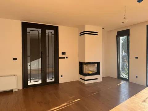 Sale, house, 262m², Gornja Gorica, Podgorica - image 6