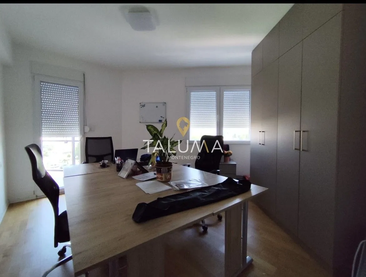 Rent, two bedroom apartment, 103m², Ljubović, Podgorica