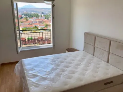 Izdavanje, dvosoban stan, 65m², Stari Aerodrom, Podgorica - image 5