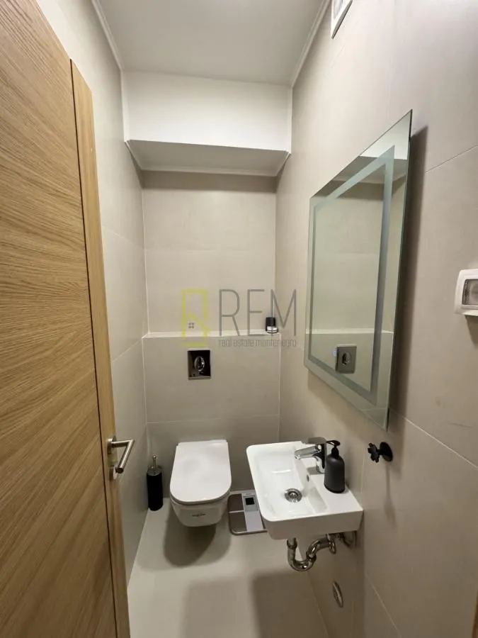 Prodaja, jednosoban stan, 69m², City Kvart, Podgorica