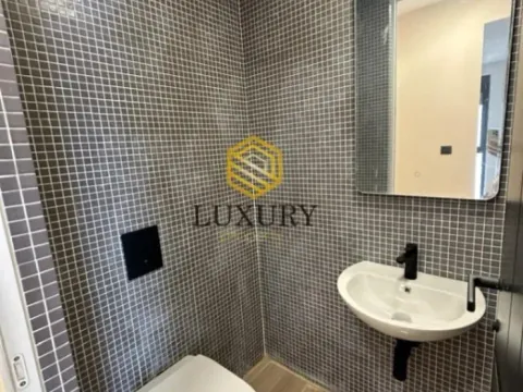 Prodaja, trosoban stan, 110m², Zagorič, Podgorica - image 2