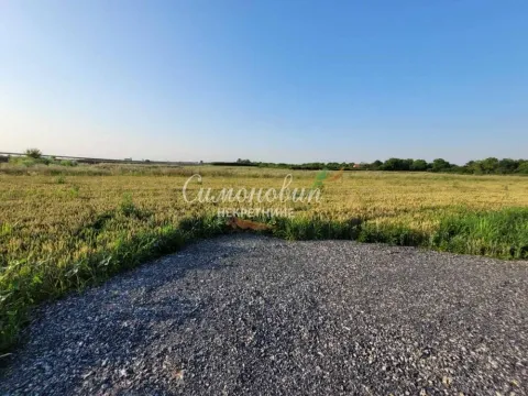 Zemljište in Jakovo