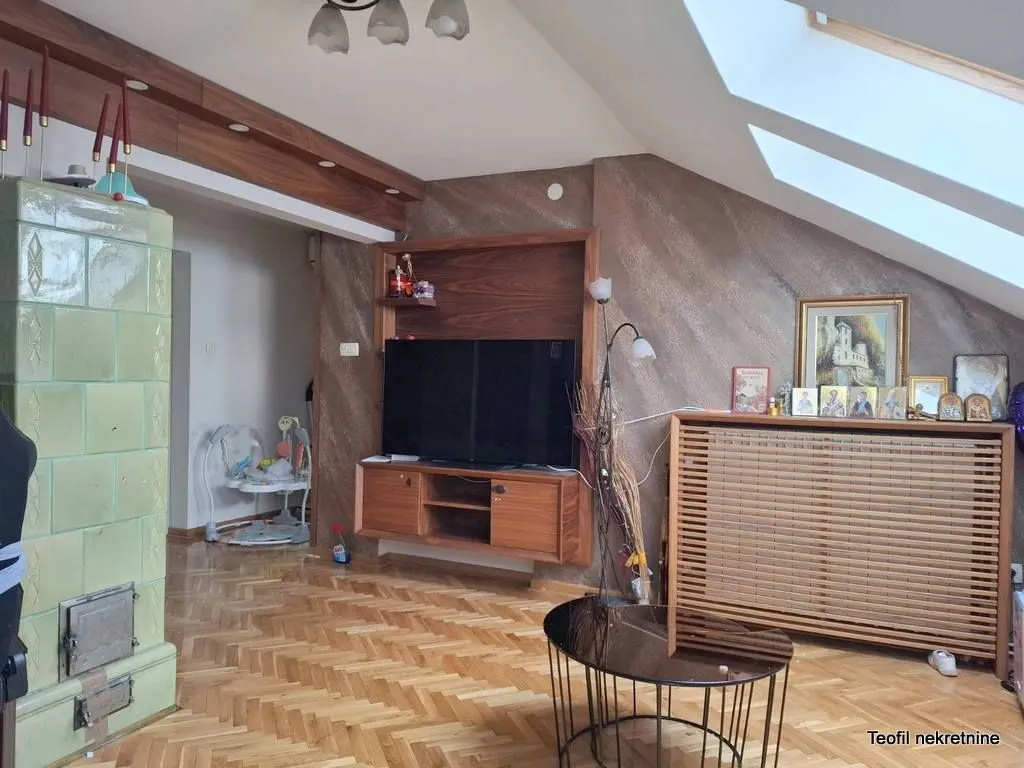 Sale, three bedroom apartment, 80m², Gundulićev Venac, Beograd