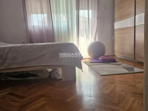 Sale, three bedroom apartment, 86m², Zemun Novi Grad, Zemun Sve Podlokacije - image 2