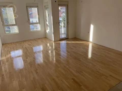 Sale, two bedroom apartment, 50m², Palilula, Niš - image 2