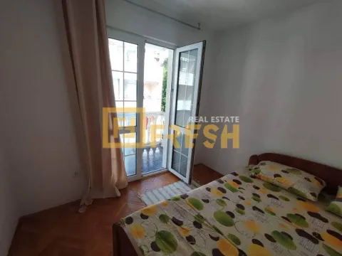 Izdavanje, dvosoban stan, 68m², Budva, Crna Gora - image 8