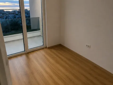 Sale, one bedroom apartment, 35m², Centar, Bar - image 5
