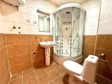 Prodaja, dvosoban stan, 73m², Nova Dalmatinska, Podgorica - image 17