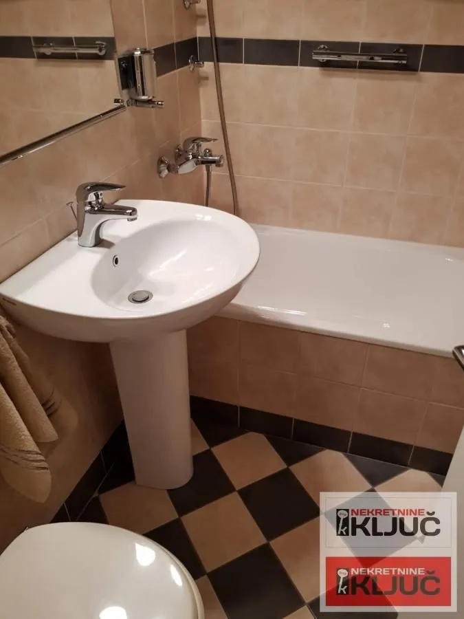 Izdavanje, garsonjera, 26m², Liman 3, Novi Sad Sve Podlokacije
