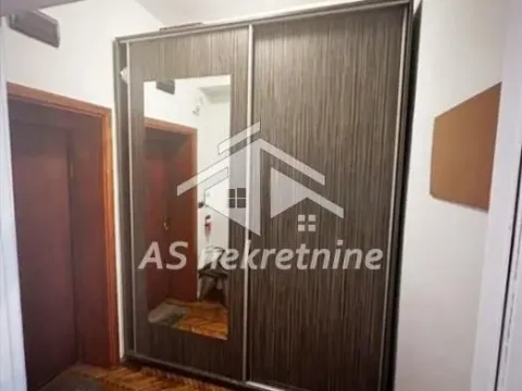 Izdavanje, stan, 40m², Kosančićev Venac, Beograd - image 21