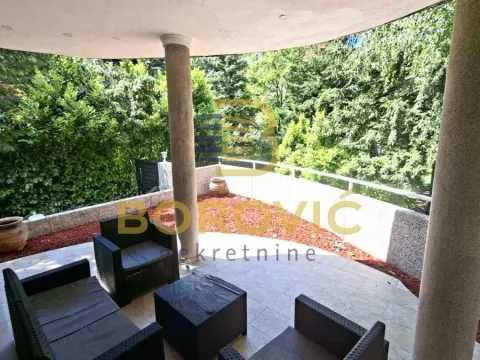 Rent, apartment, 220m², Savski Venac, Beograd - image 5
