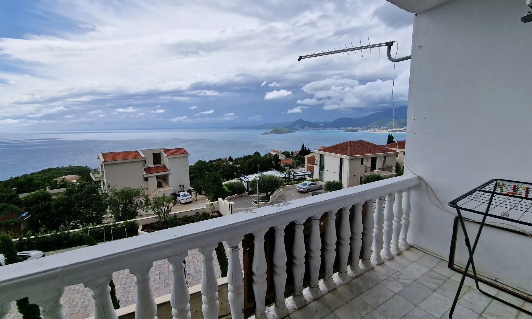 Prodaja, jednosoban stan, 45m², Blizikuće, Budva