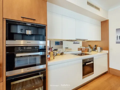 Sale, four bedroom apartment, 620m², Porto Montenegro, Tivat - image 9