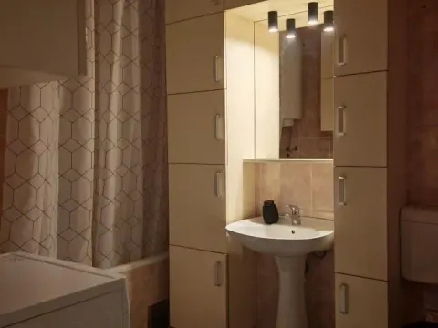 Prodaja, dvosoban stan, 50m², Novi Sad, Srbija - image 12