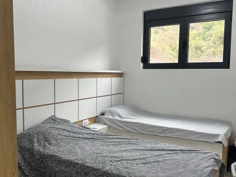 Sale, two bedroom apartment, 61m², Bečići, Budva - image 5