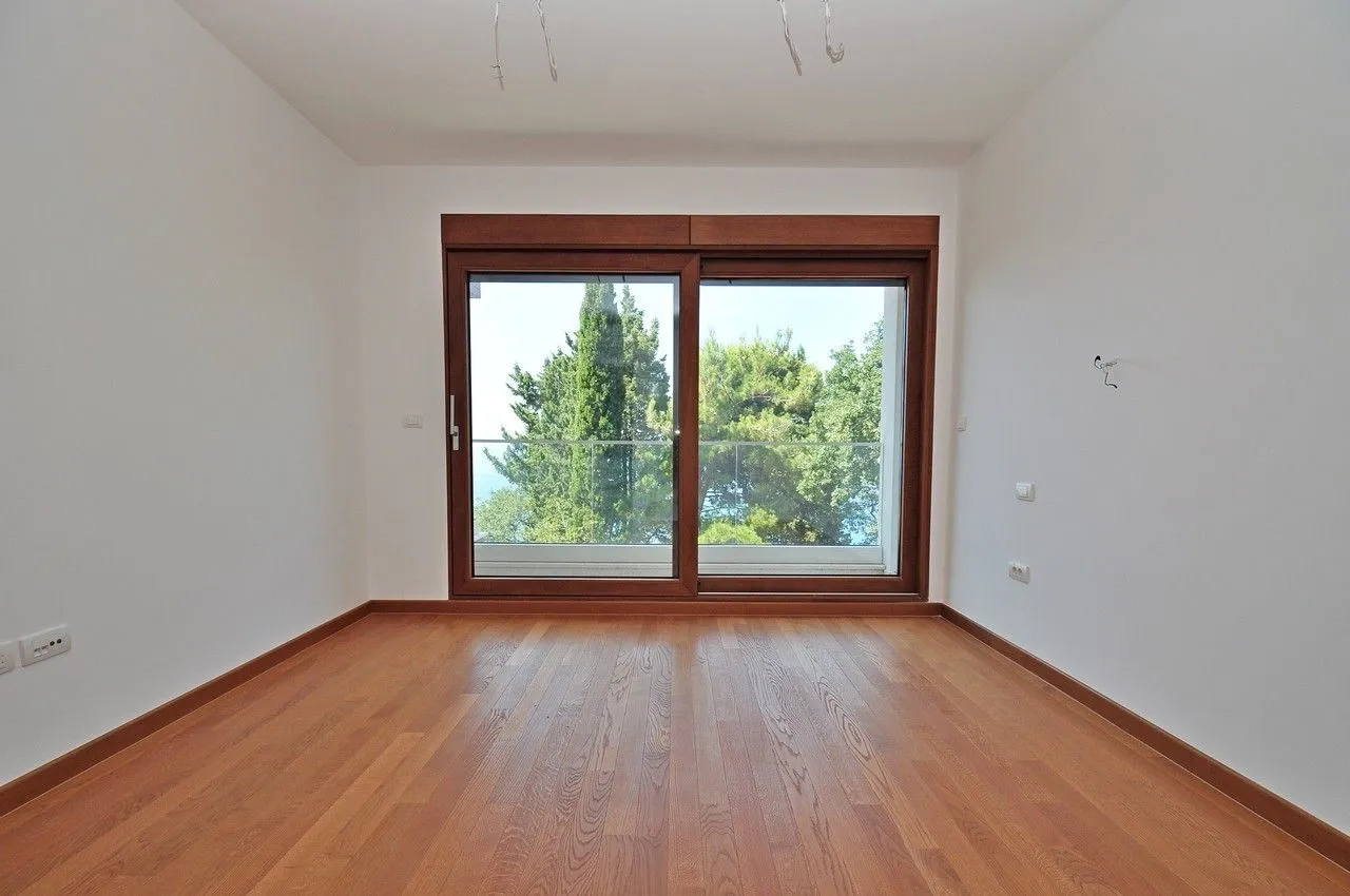Sale, house, 258m², Reževići, Budva