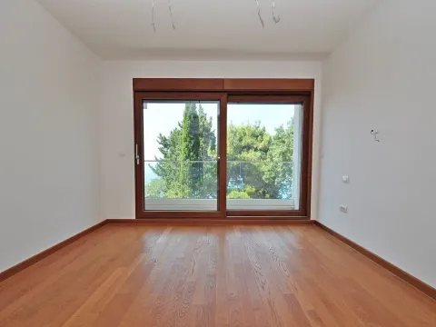Sale, house, 258m², Reževići, Budva - image 2
