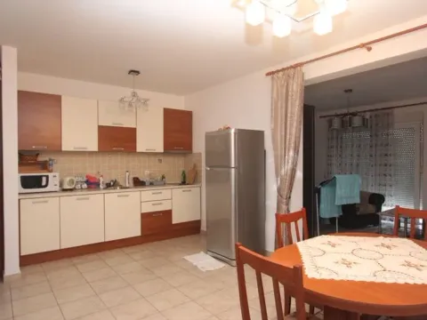 Prodaja, stan, 63m², Bečići, Budva - image 3
