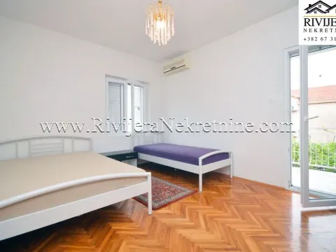 Prodaja, kuća, 130m², Centar, Tivat - image 11