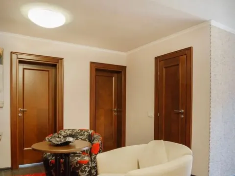 Sale, house, 215m², Stoliv, Kotor - image 5