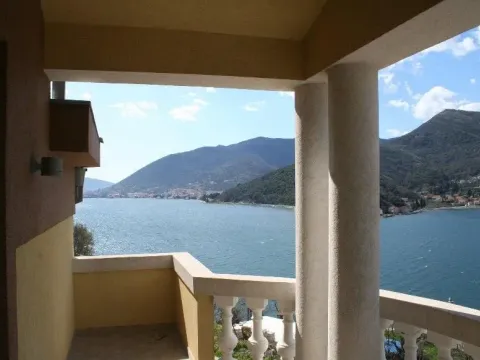 Prodaja, kuća, 218m², Opatovo, Tivat - image 2